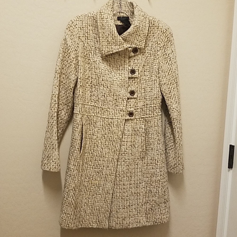 Frenchi Coat.